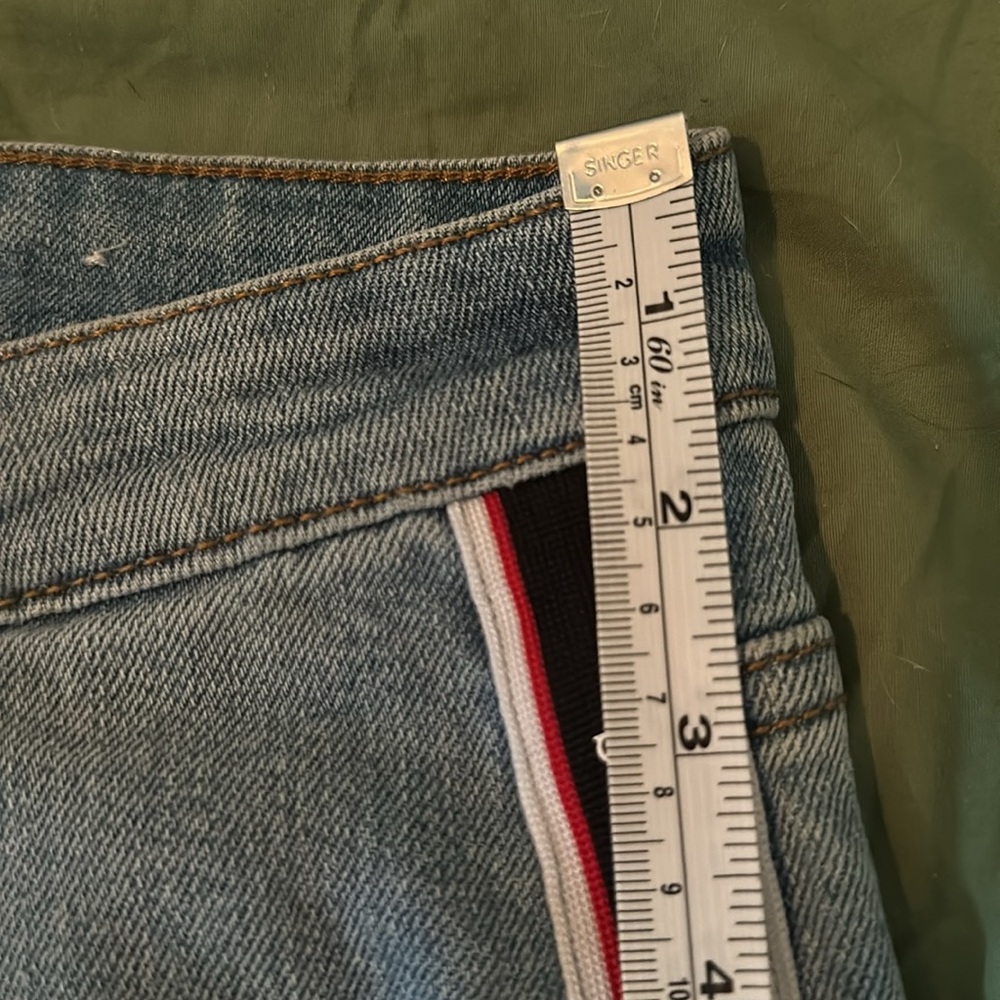 Nwot Extremely Unique Hard To Find Guess Jeans, N… - image 5